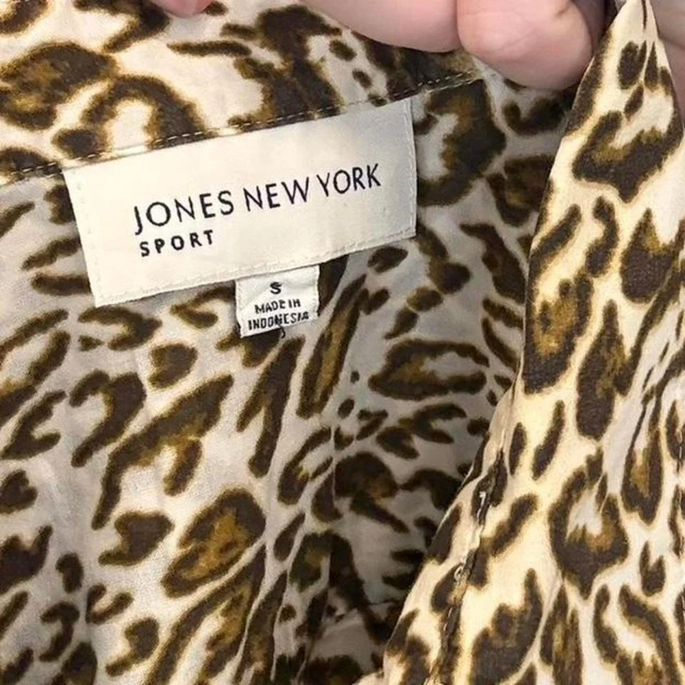 Leopard print blouse with flared sleeves - Size S - Picture 4 of 4